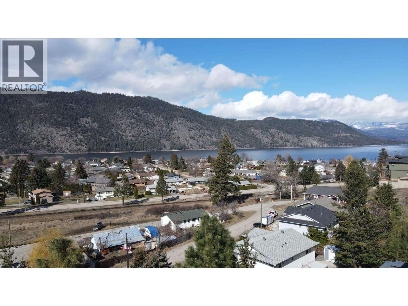 1188 Montgomery Place, Chase, British Columbia  V0E 1M0 - Photo 7 - 10364486