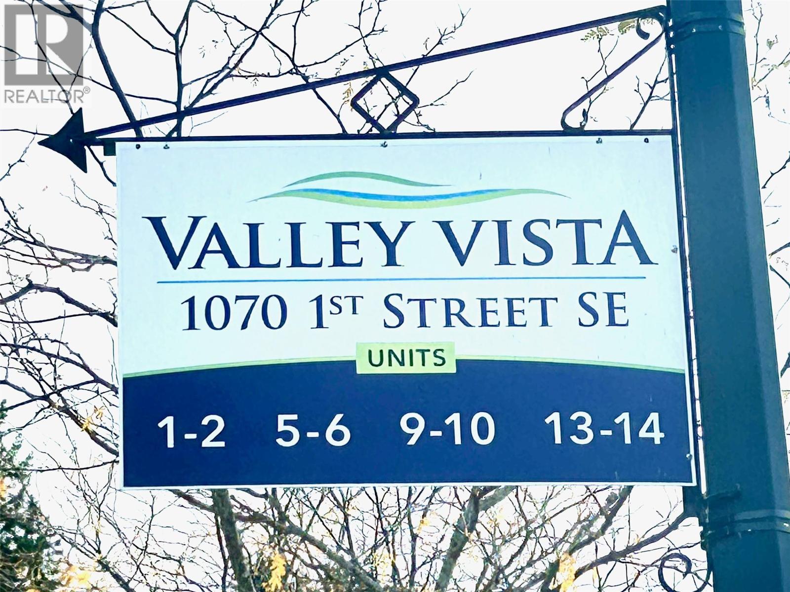 1070 1 Street Se Unit# 2, Salmon Arm, British Columbia  V1E 0B6 - Photo 11 - 10365331