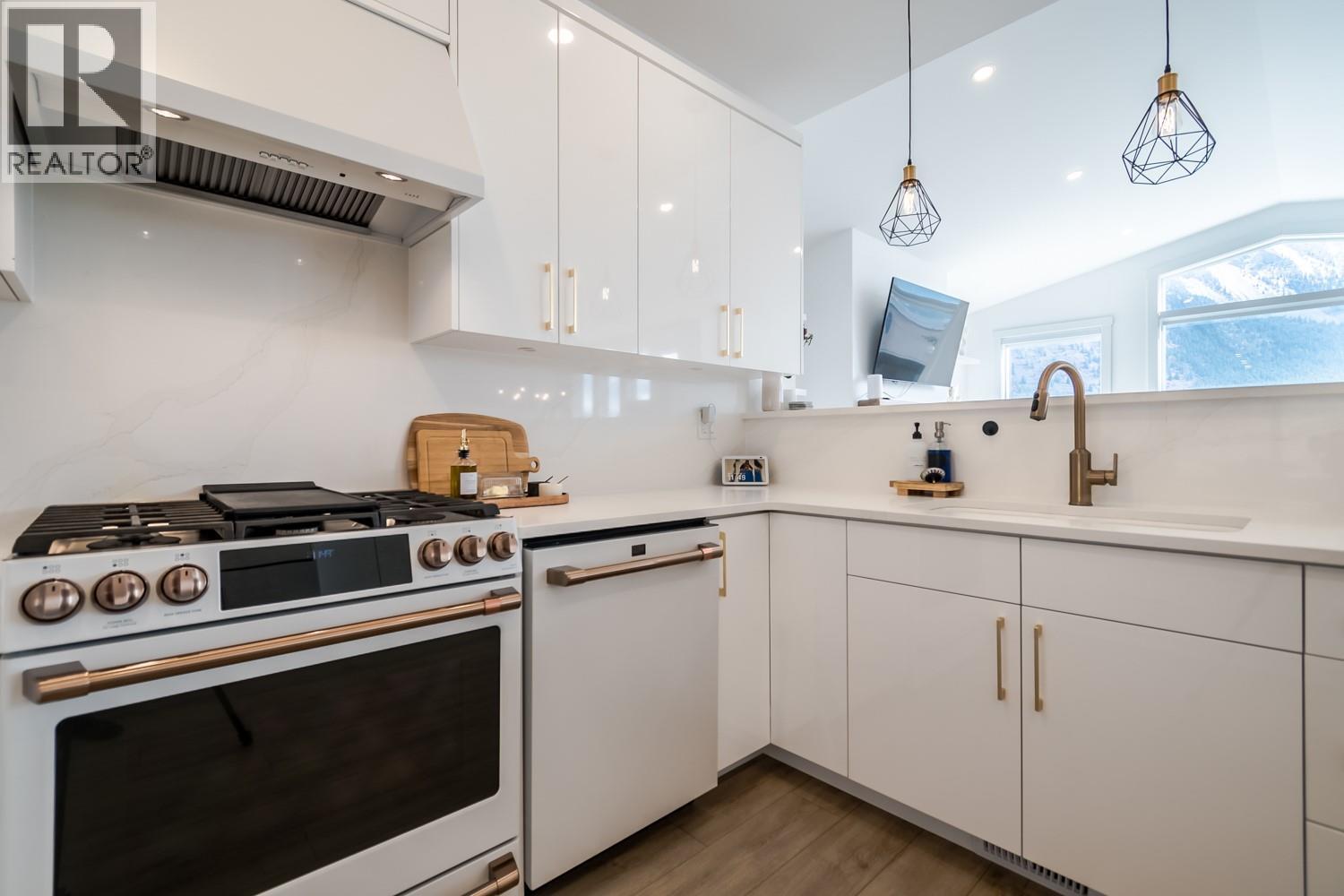 293 Park Drive, Lillooet, British Columbia  V0K 1V0 - Photo 38 - 10365465