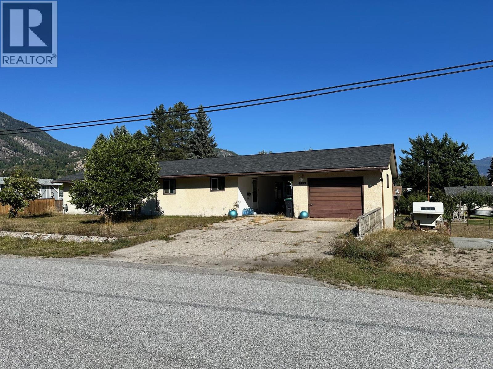 115 101st Street, Castlegar, British Columbia  V1N 3E3 - Photo 8 - 10363903