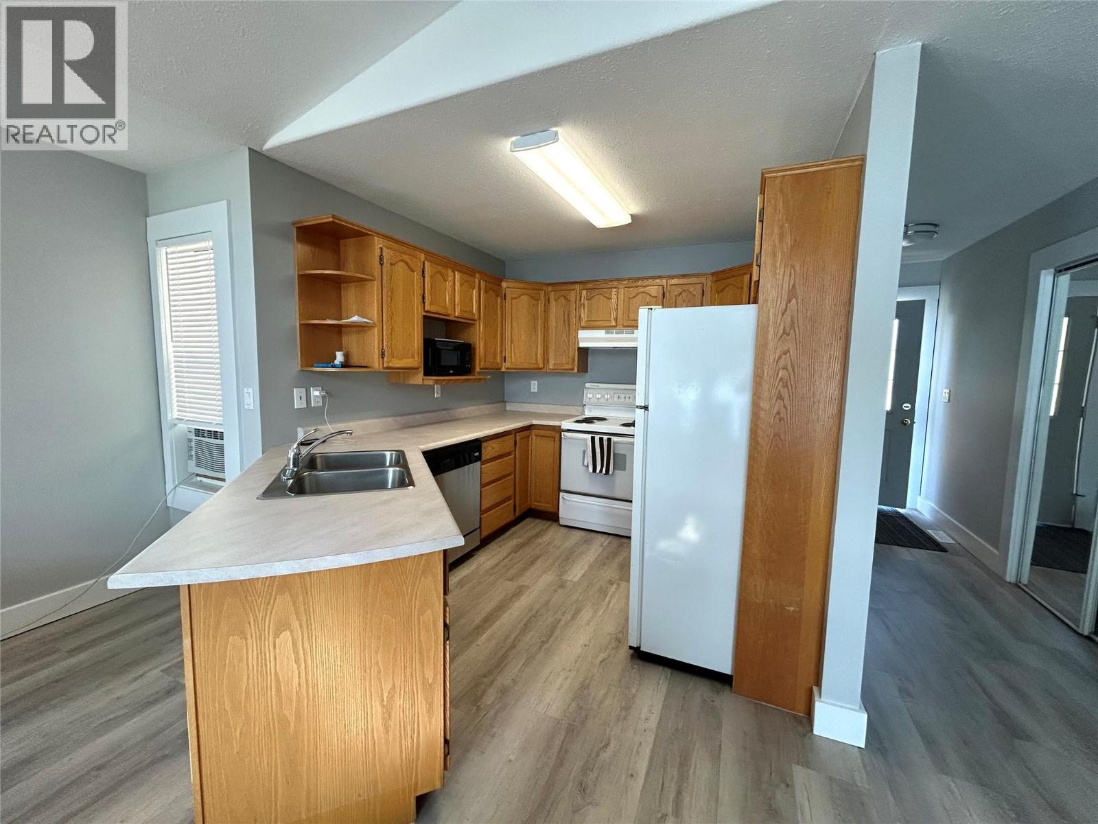 7841 97 Highway Unit# 54, Kelowna, British Columbia  V4V 1E7 - Photo 9 - 10365393