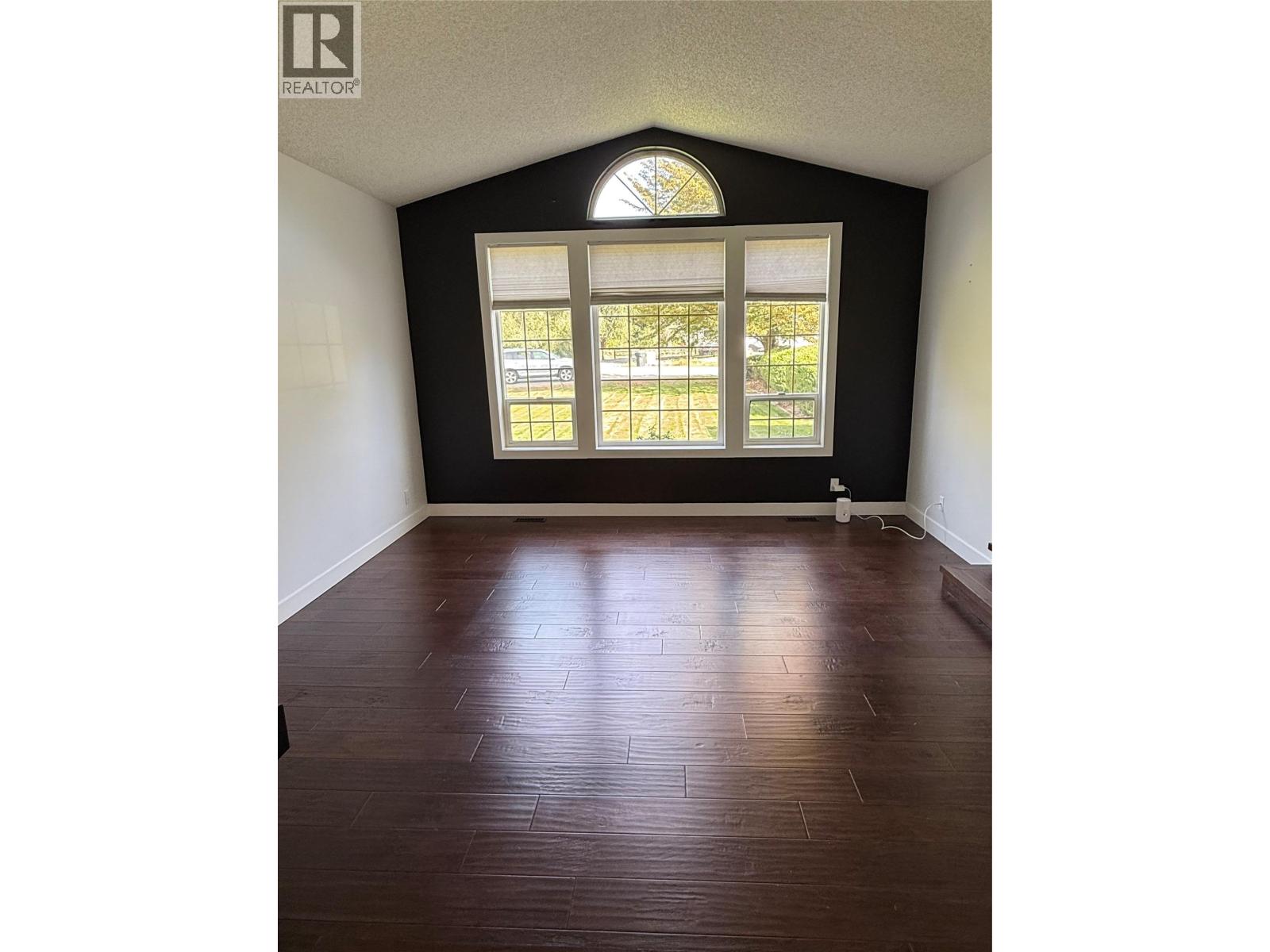 11530 Turtle Bay Court, Lake Country, British Columbia  V4V 1X9 - Photo 12 - 10365456