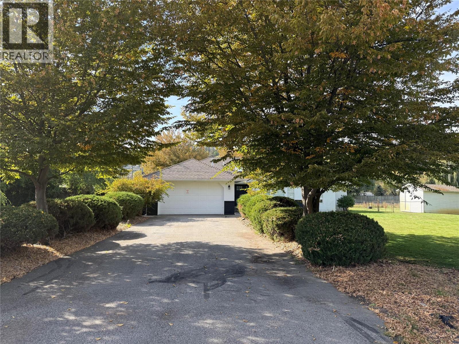 11530 Turtle Bay Court, Lake Country, British Columbia  V4V 1X9 - Photo 9 - 10365456