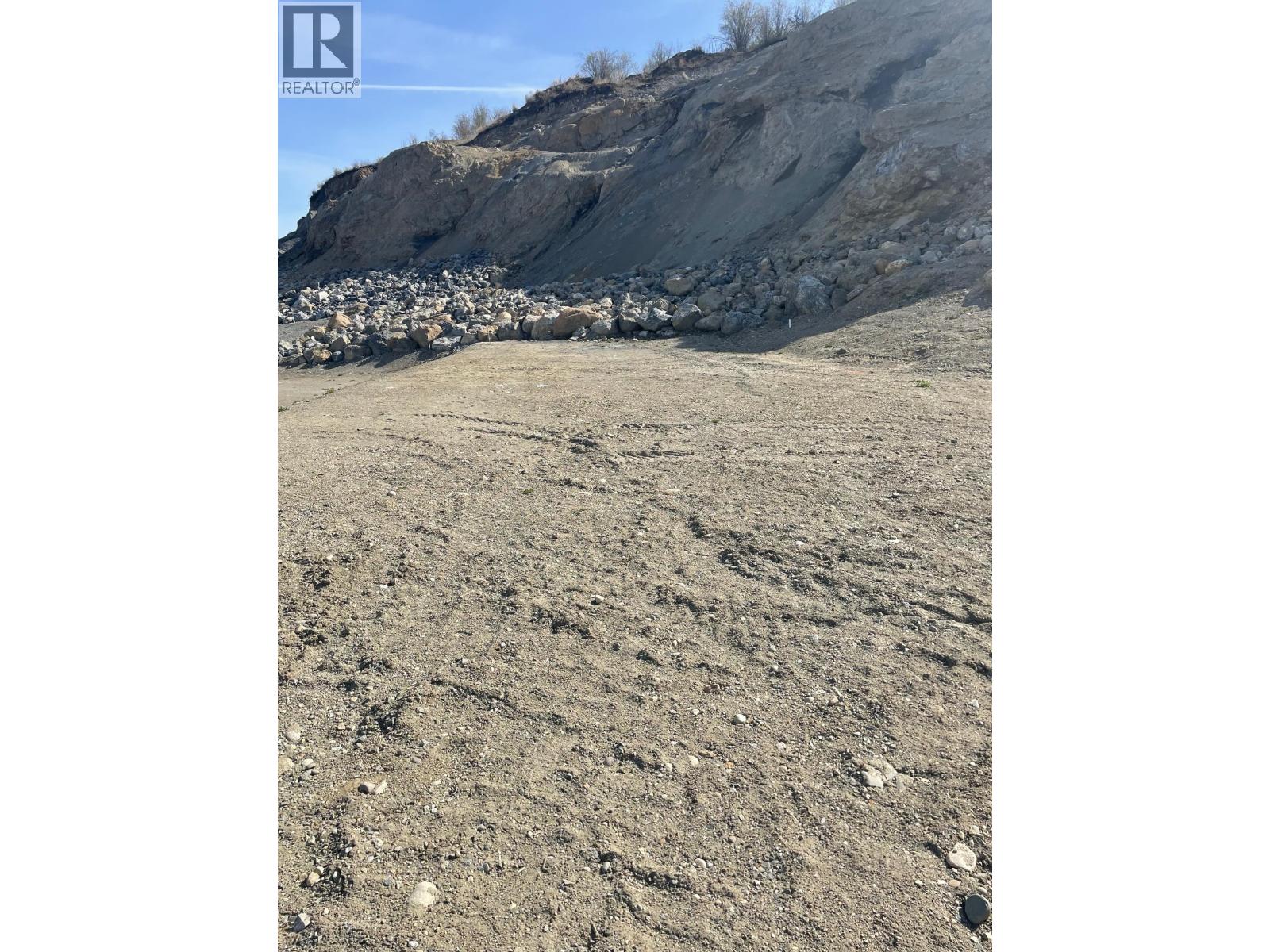 182 Sarsons Drive, Coldstream, British Columbia  V1B 0B5 - Photo 10 - 10365480