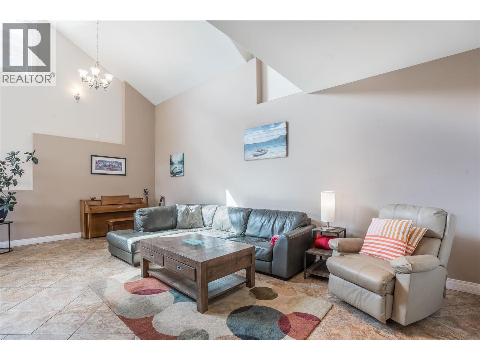 6220 Simpson Road, Summerland, British Columbia  V0H 1Z2 - Photo 12 - 10364622