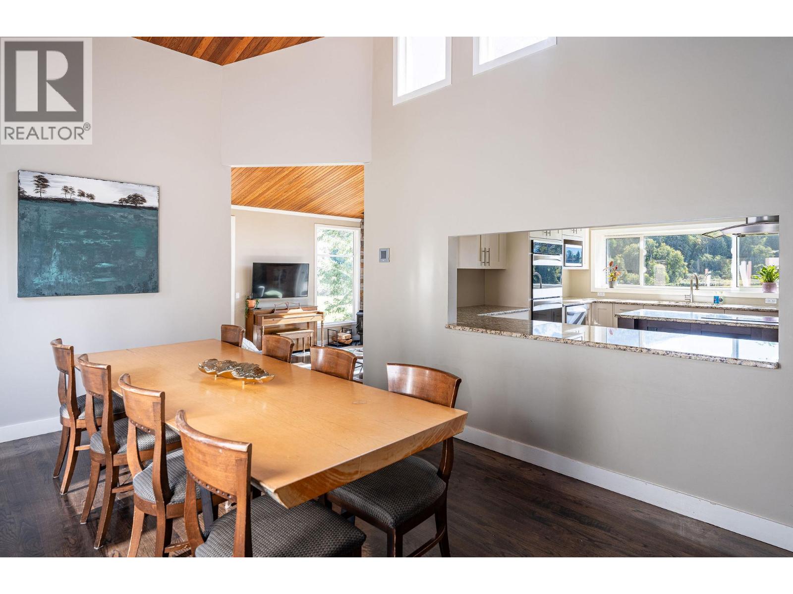 2626 Airport Way, Revelstoke, British Columbia  V0E 2S3 - Photo 23 - 10362336