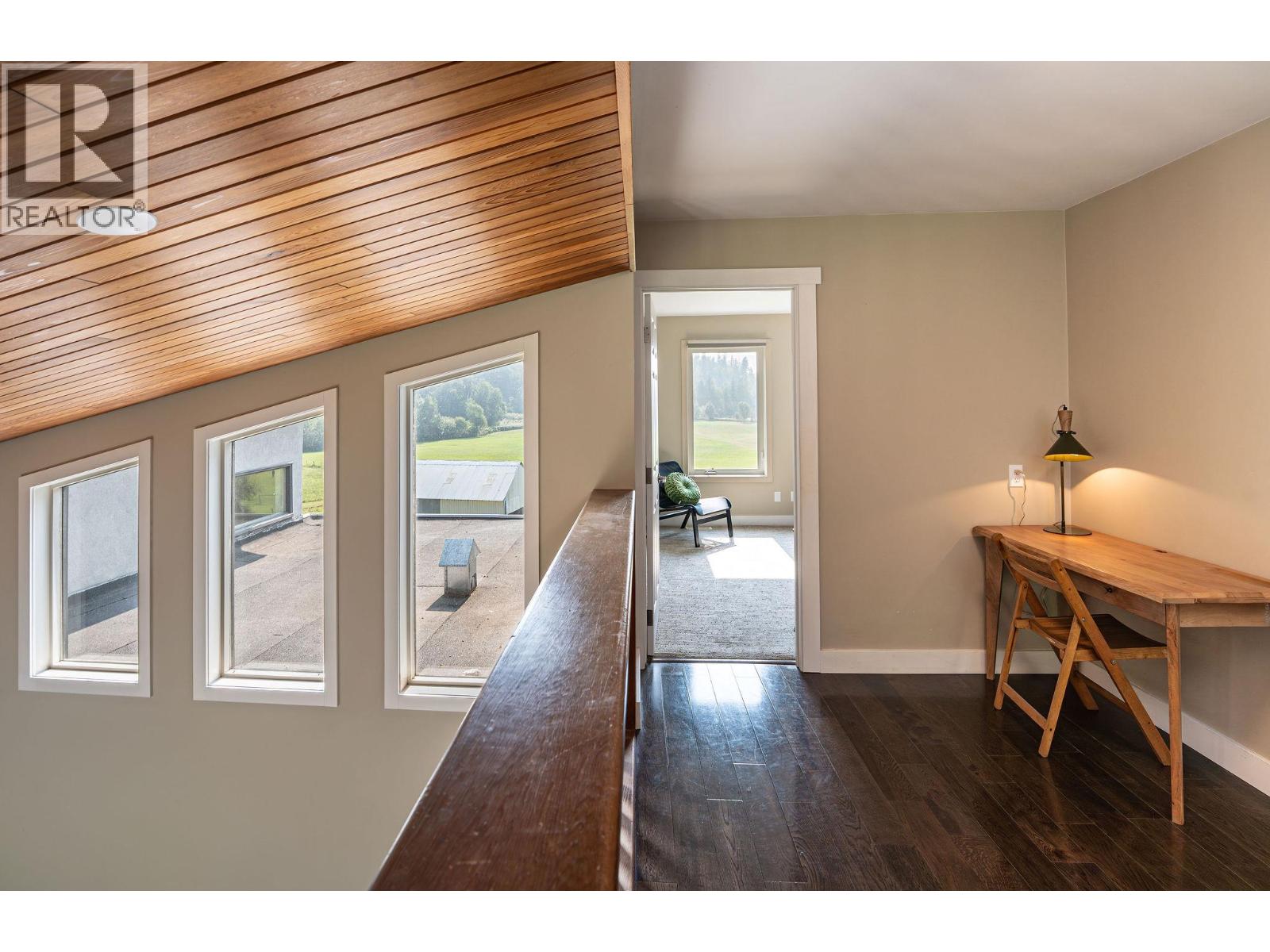 2626 Airport Way, Revelstoke, British Columbia  V0E 2S3 - Photo 28 - 10362336