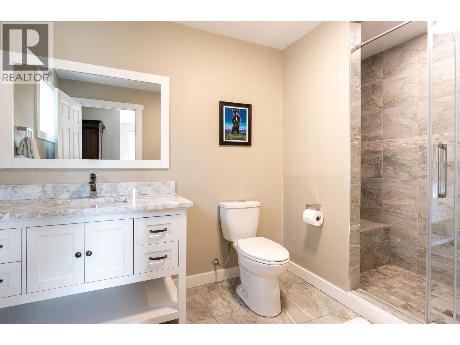 2626 Airport Way, Revelstoke, British Columbia  V0E 2S3 - Photo 32 - 10362336