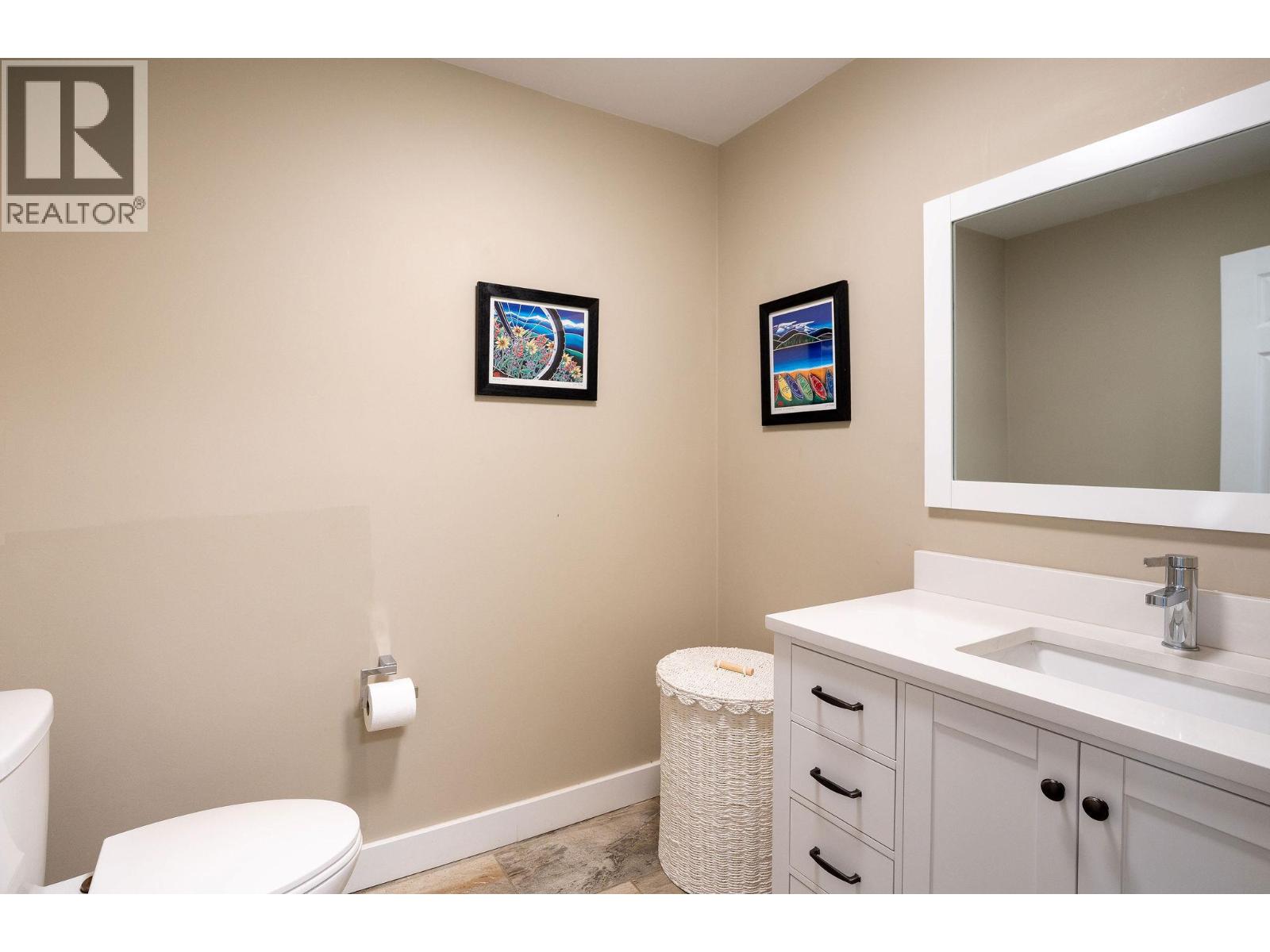 2626 Airport Way, Revelstoke, British Columbia  V0E 2S3 - Photo 41 - 10362336