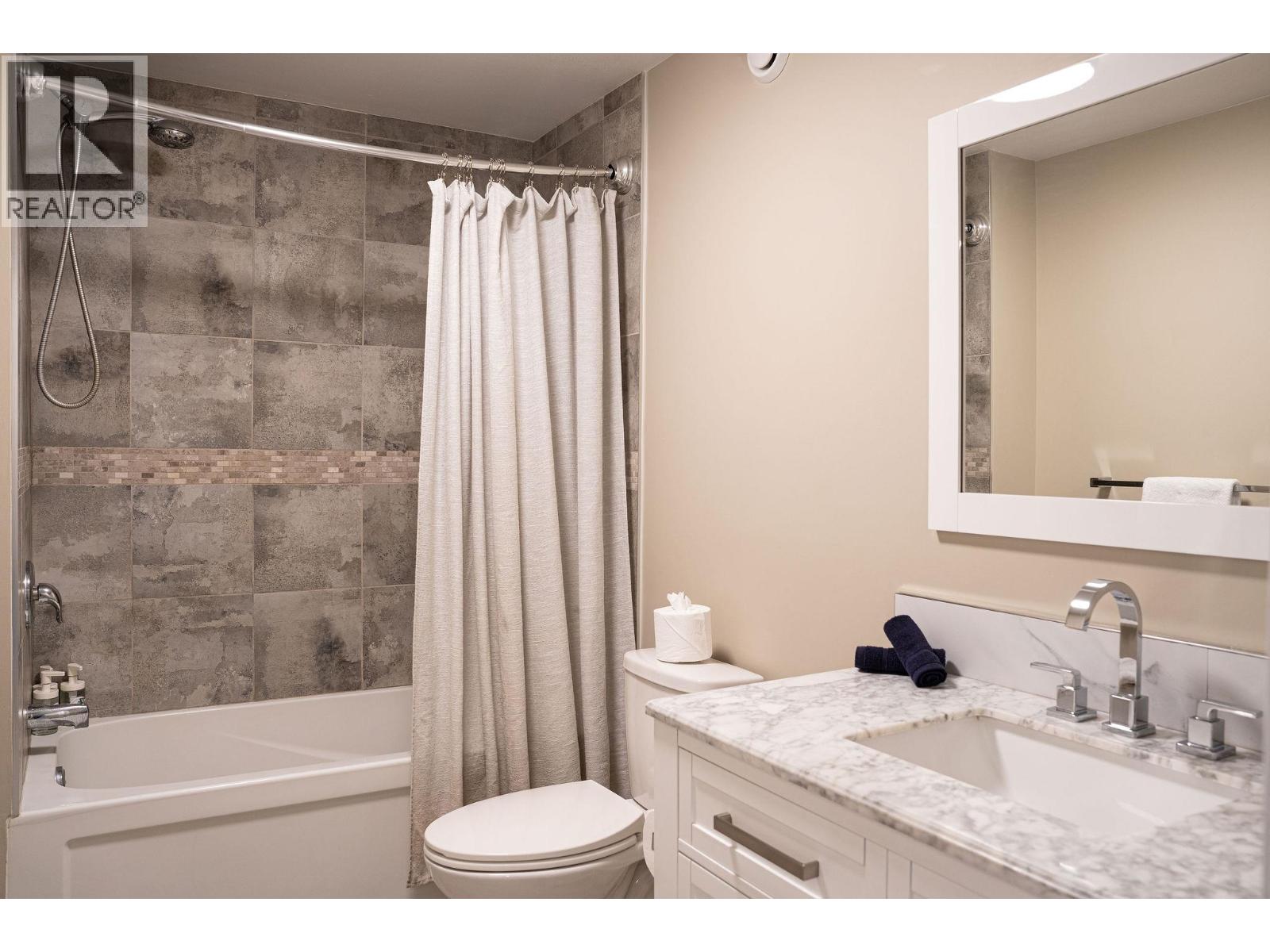 2626 Airport Way, Revelstoke, British Columbia  V0E 2S3 - Photo 47 - 10362336