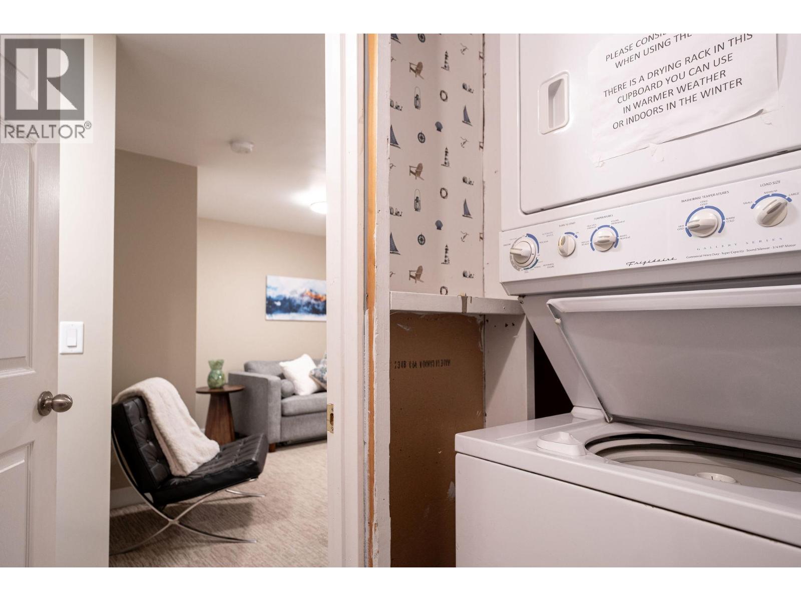 2626 Airport Way, Revelstoke, British Columbia  V0E 2S3 - Photo 50 - 10362336