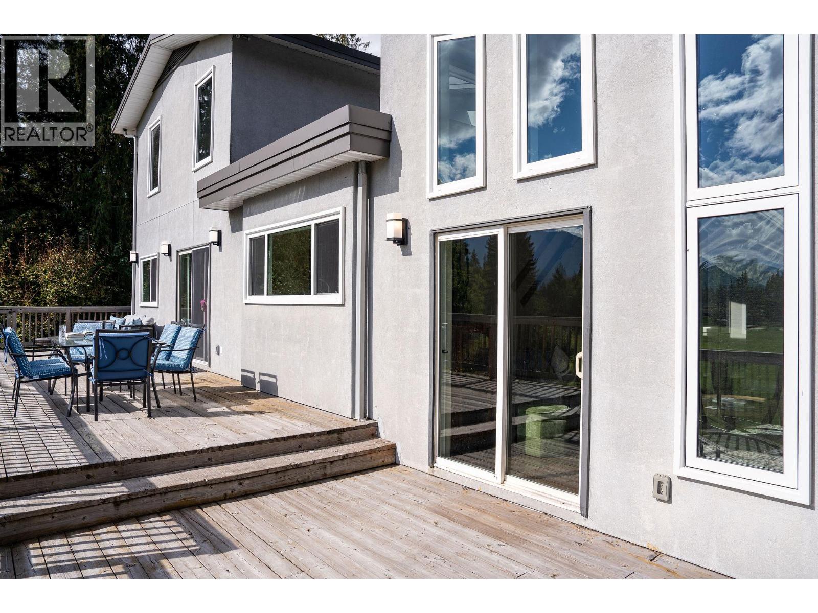 2626 Airport Way, Revelstoke, British Columbia  V0E 2S3 - Photo 56 - 10362336