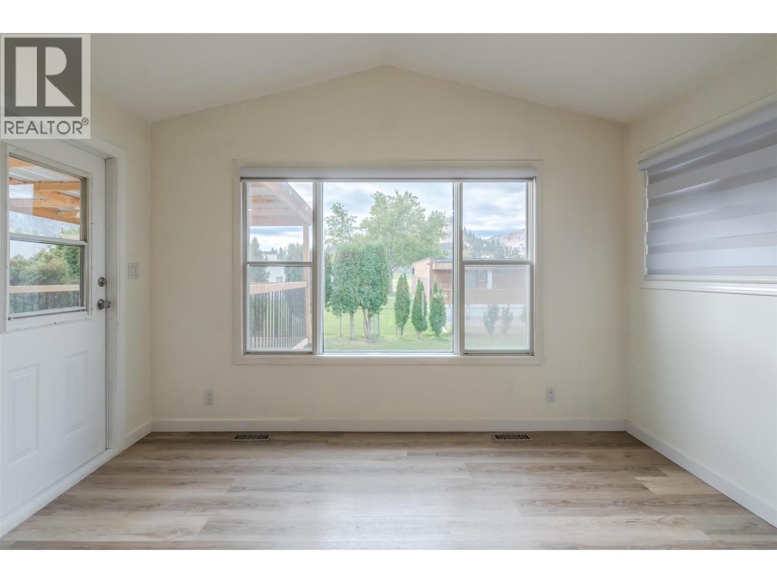 10703 Prairie Valley Road, Summerland, British Columbia  V0H 1Z8 - Photo 17 - 10365610