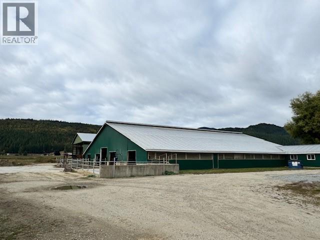 128 Grindrod Westside Road, Grindrod, British Columbia  V0E 1Y0 - Photo 15 - 10365583