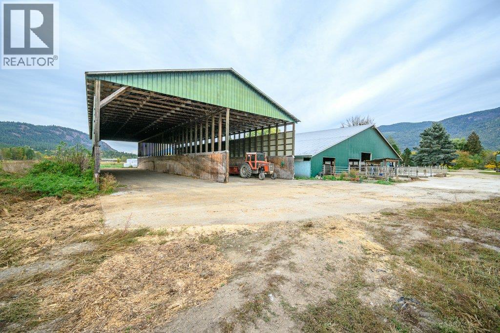 128 Grindrod Westside Road, Grindrod, British Columbia  V0E 1Y0 - Photo 16 - 10365583