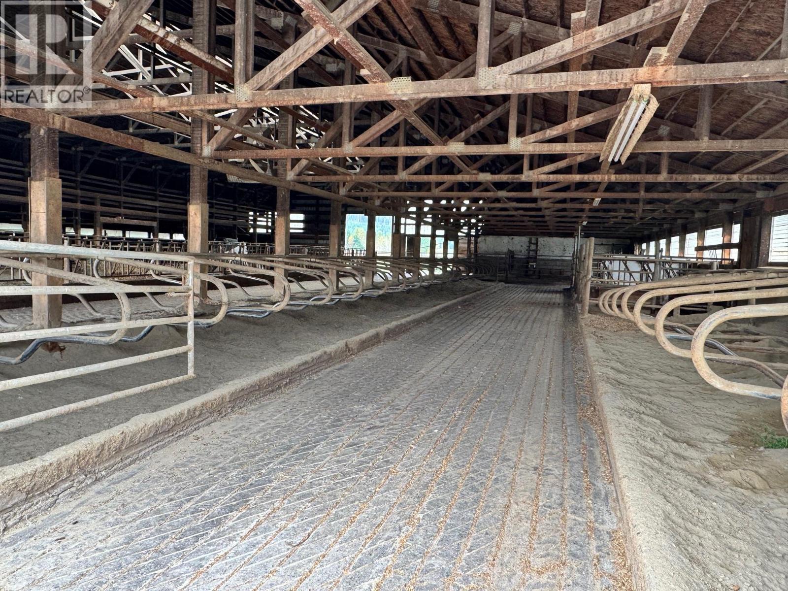 128 Grindrod Westside Road, Grindrod, British Columbia  V0E 1Y0 - Photo 23 - 10365583