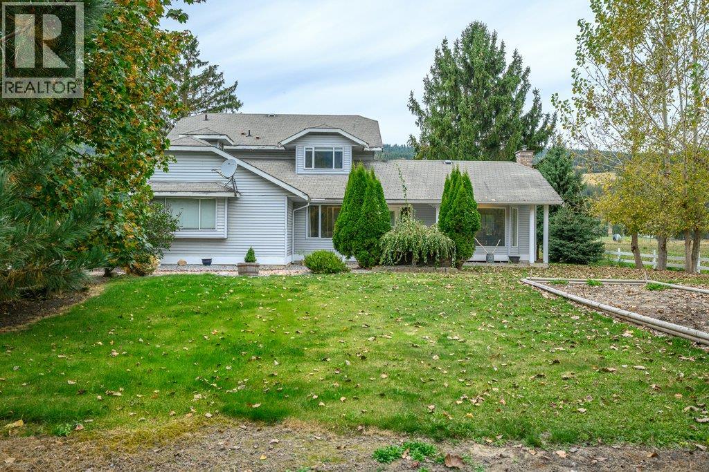 128 Grindrod Westside Road, Grindrod, British Columbia  V0E 1Y0 - Photo 4 - 10365583