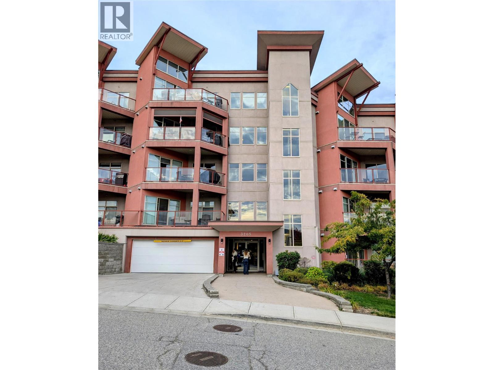 3205 Skyview Lane Unit# 205, West Kelowna, British Columbia  V4T 2Y2 - Photo 55 - 10365364