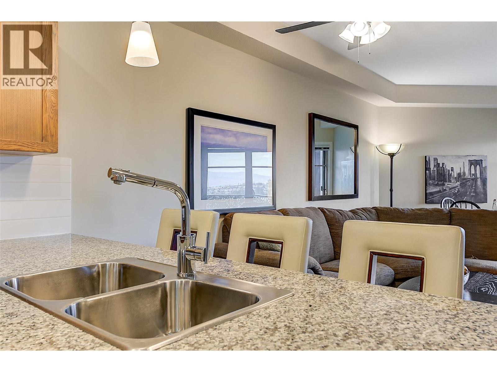 3205 Skyview Lane Unit# 205, West Kelowna, British Columbia  V4T 2Y2 - Photo 8 - 10365364