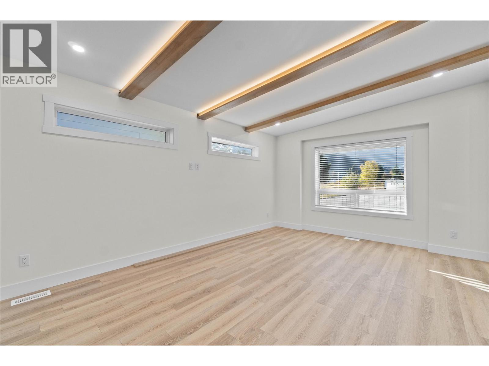 730 Elderberry Walk, Sicamous, British Columbia  V0E 2V0 - Photo 11 - 10365539