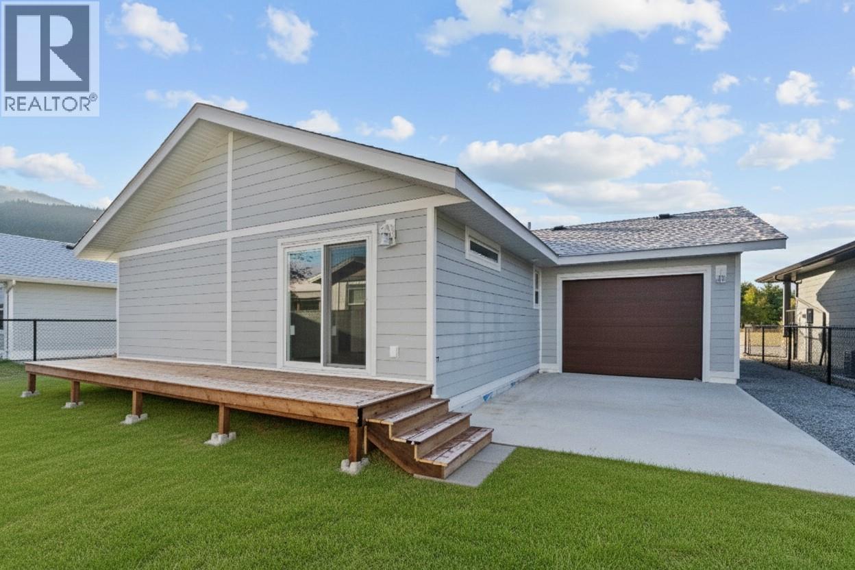 730 Elderberry Walk, Sicamous, British Columbia  V0E 2V0 - Photo 29 - 10365539