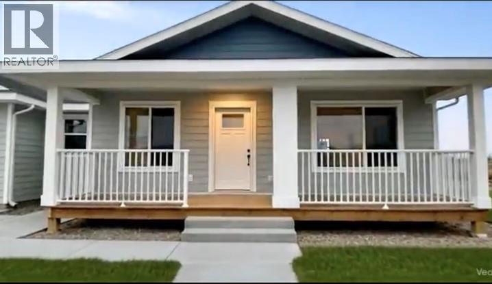 730 Elderberry Walk, Sicamous, British Columbia  V0E 2V0 - Photo 3 - 10365539