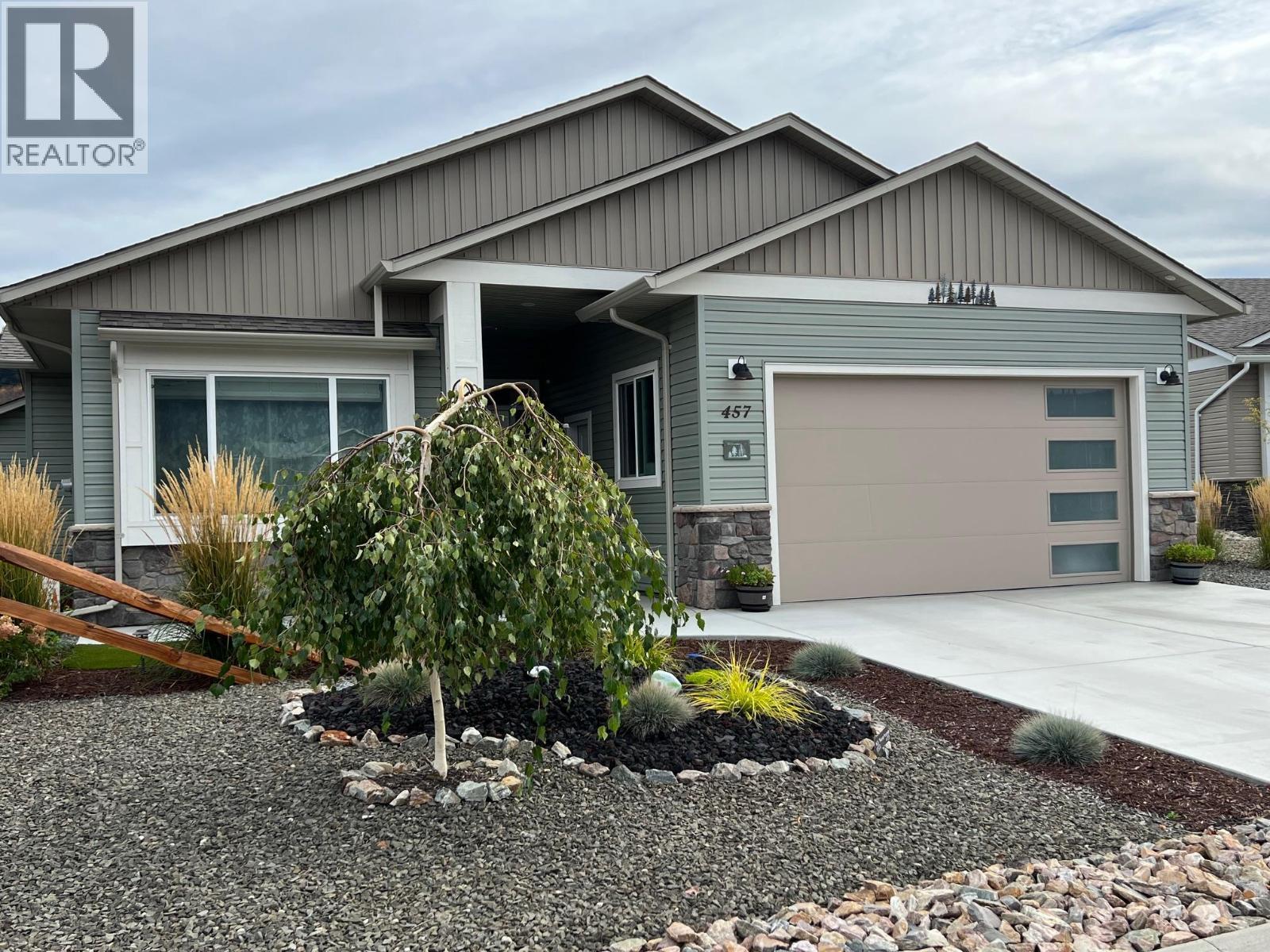 457 4 Th Street, Vernon, British Columbia  V1H 1Z1 - Photo 2 - 10365398