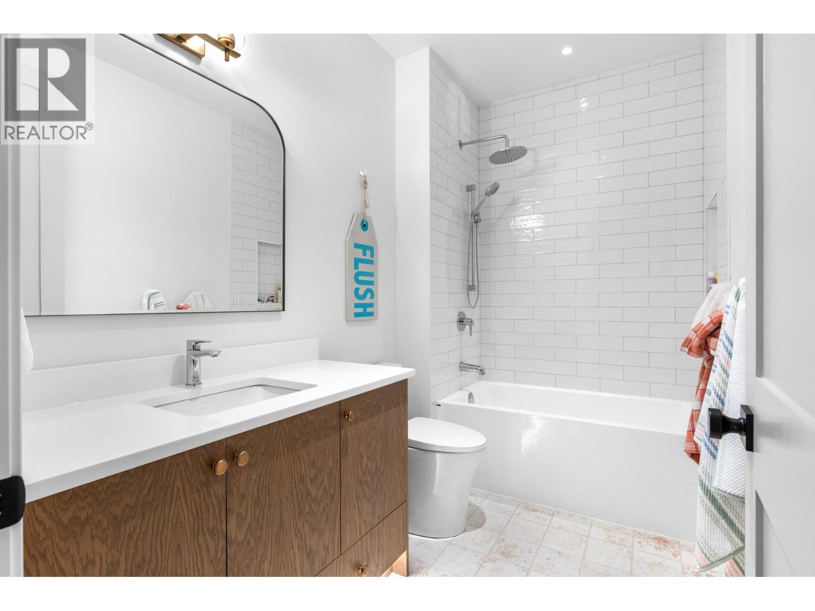 4243 Russo Street, Kelowna, British Columbia  V1W 0C6 - Photo 49 - 10365612