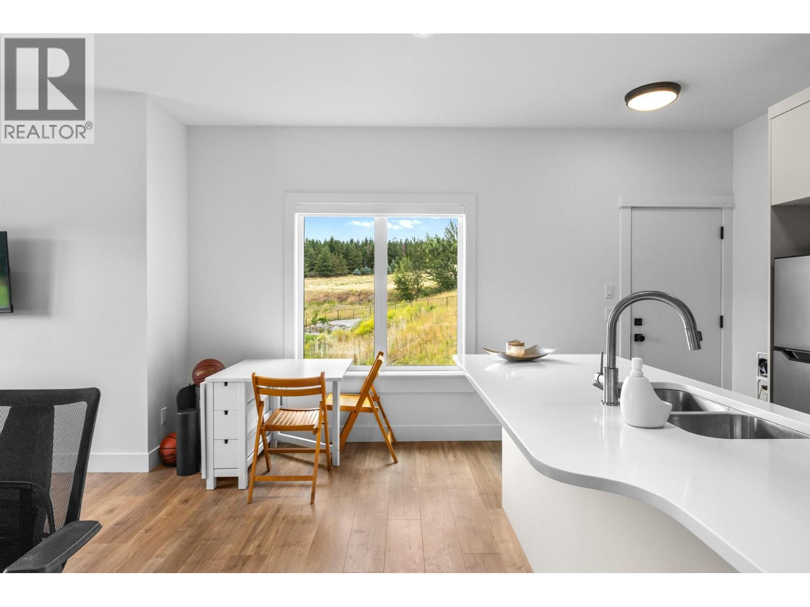 4243 Russo Street, Kelowna, British Columbia  V1W 0C6 - Photo 70 - 10365612