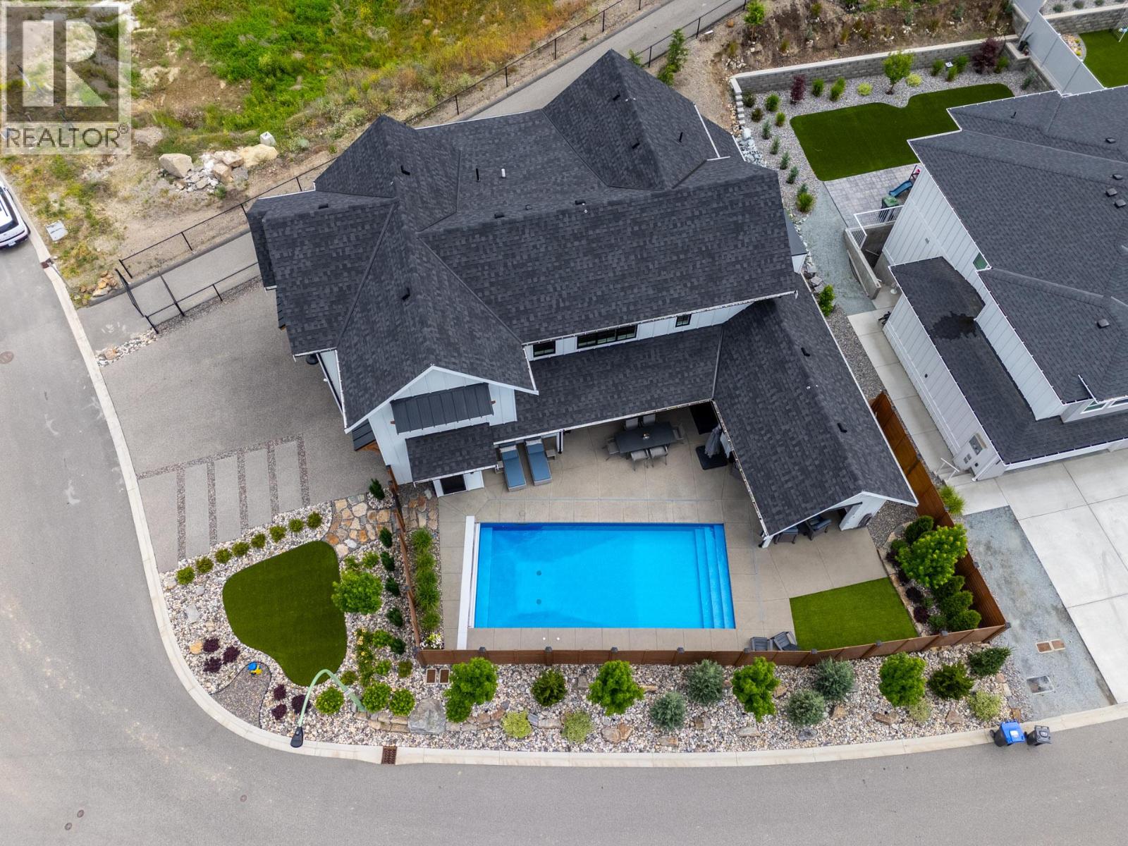 4243 Russo Street, Kelowna, British Columbia  V1W 0C6 - Photo 75 - 10365612