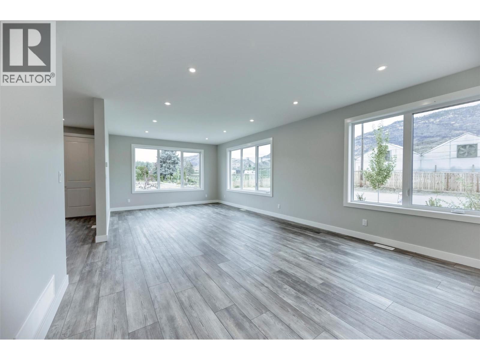 3 Wood Duck Way, Osoyoos, British Columbia  V0H 1V5 - Photo 11 - 10365572