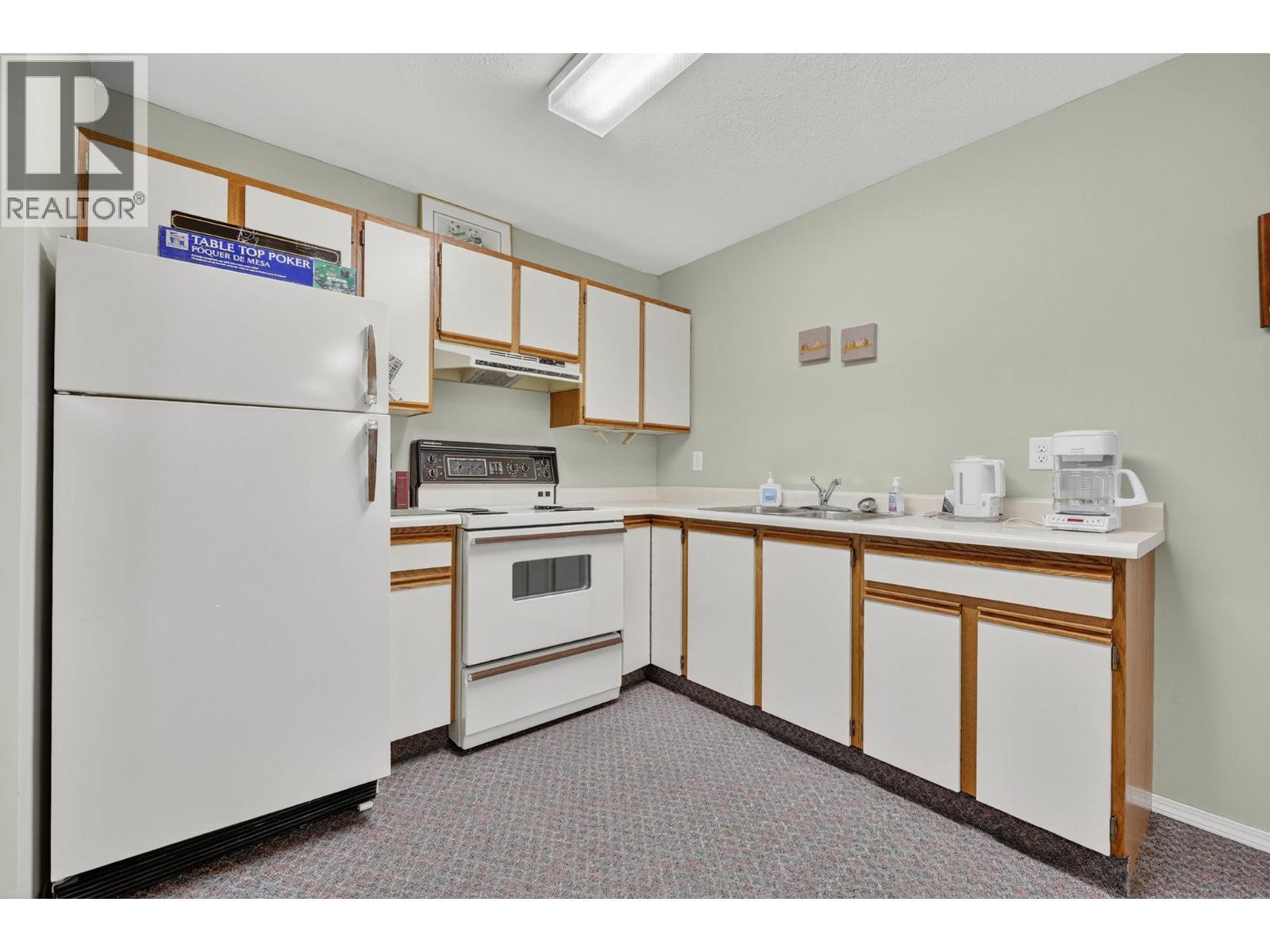 575 Sutherland Avenue Unit# 207, Kelowna, British Columbia  V1Y 8V1 - Photo 40 - 10365621