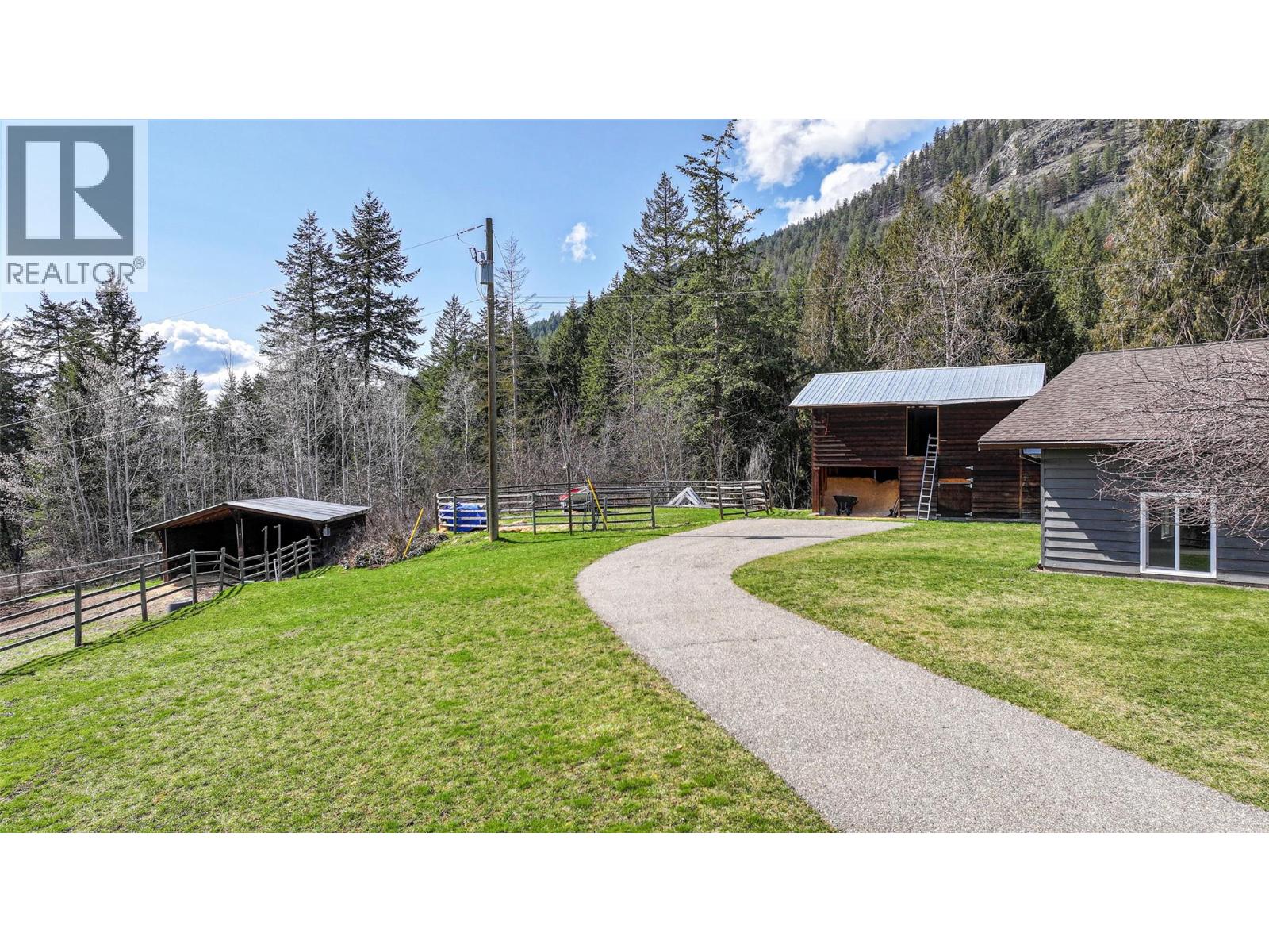 4250 Frederick Road, Armstrong, British Columbia  V3Y 0M9 - Photo 40 - 10365498