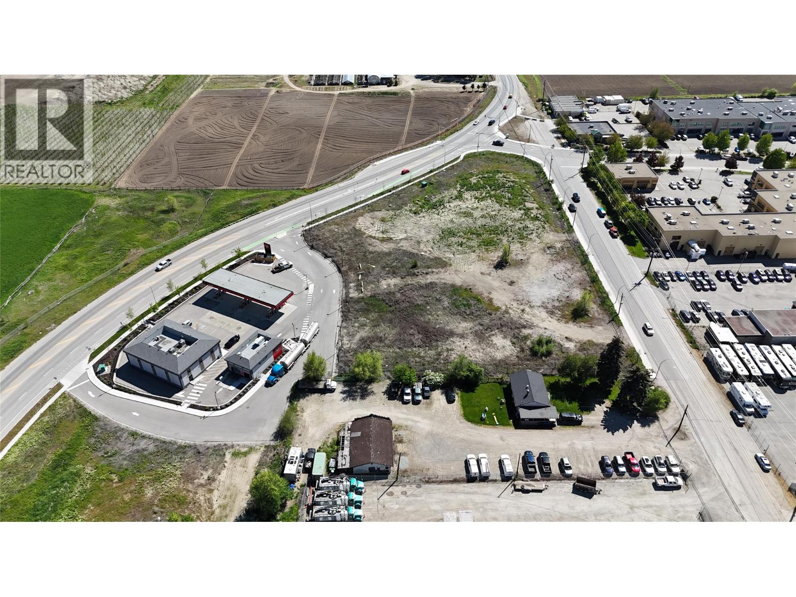 2190 Rutland Road N, Kelowna, British Columbia  V1X 4Z9 - Photo 12 - 10365035