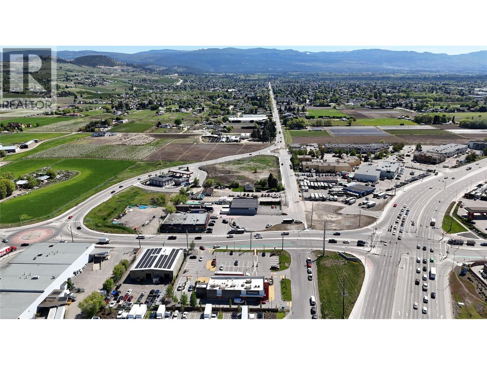 2190 Rutland Road N, Kelowna, British Columbia  V1X 4Z9 - Photo 8 - 10365035