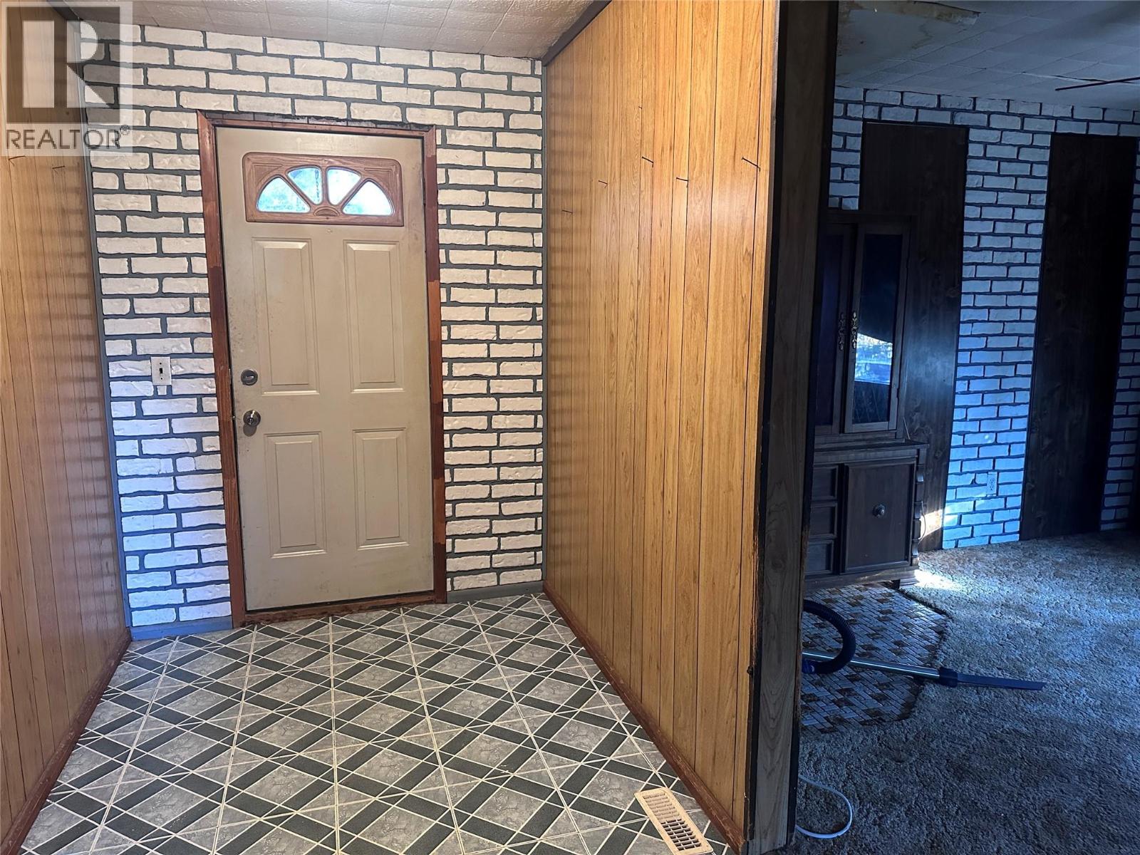 15410 Tomslake Drive, Dawson Creek, British Columbia  V0C 2L0 - Photo 17 - 10365629