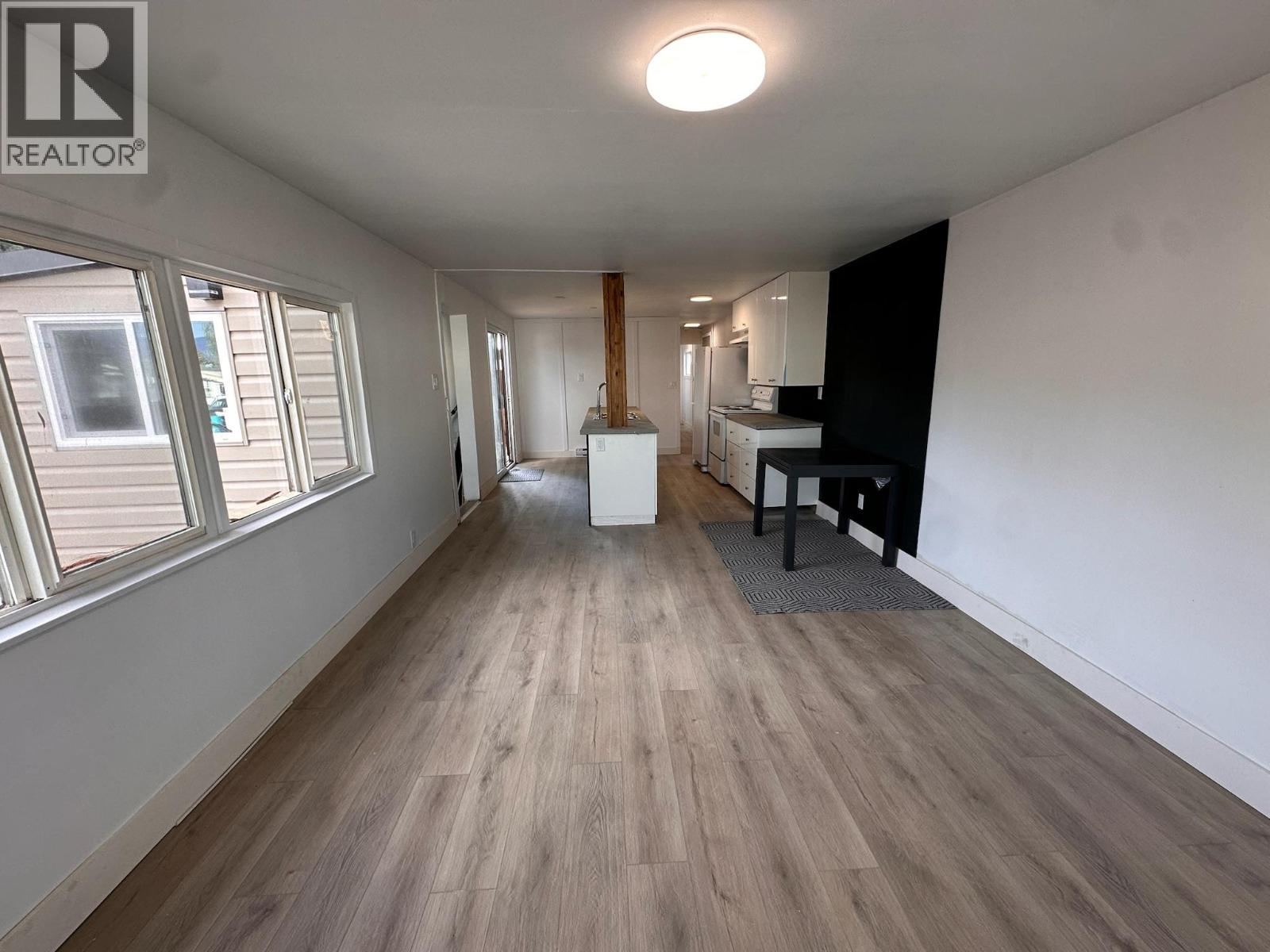 3999 Skaha Lake Road Unit# 34, Penticton, British Columbia  V2A 6J7 - Photo 3 - 10365519