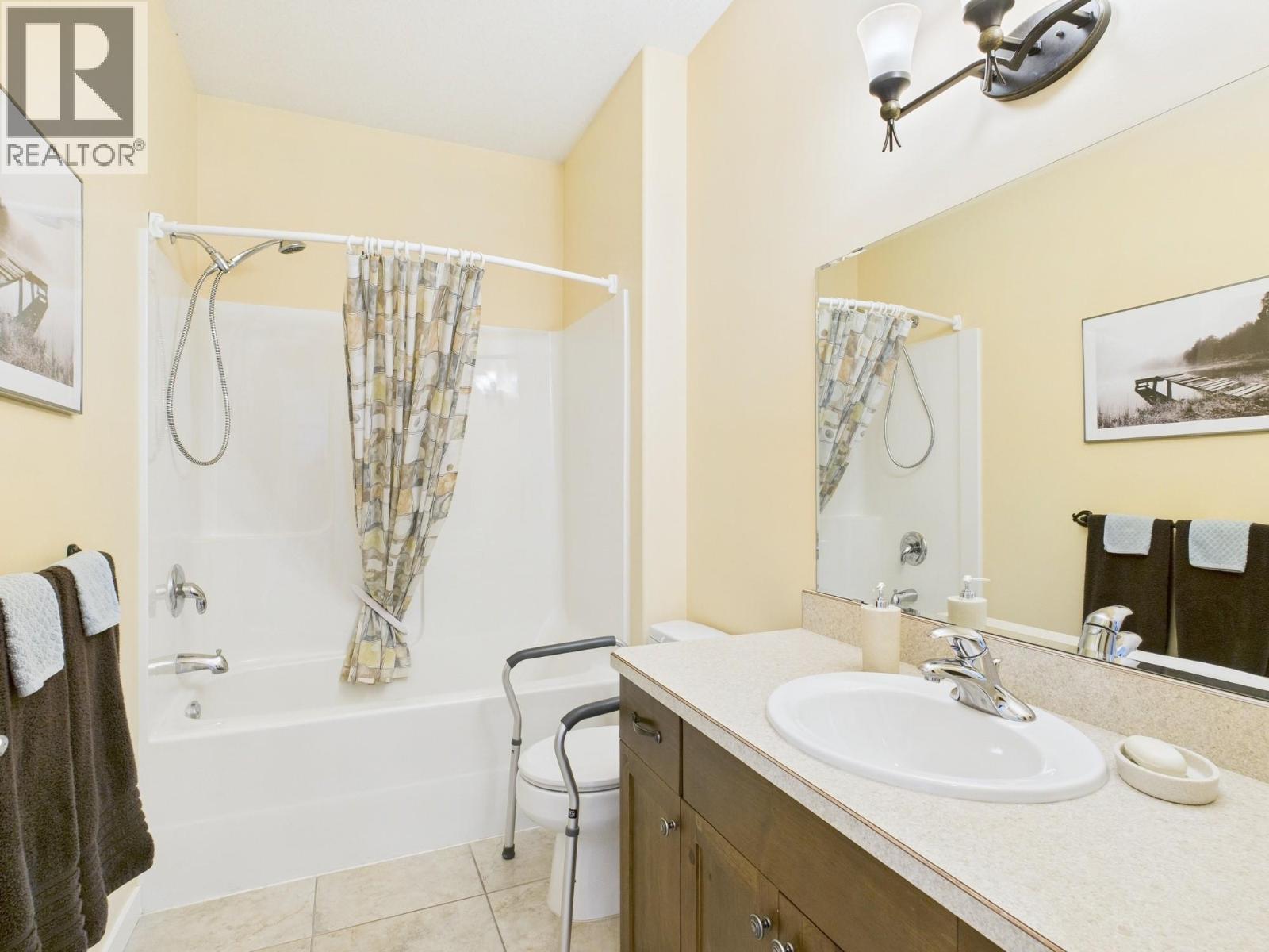 12 Wildflower Court, Osoyoos, British Columbia  V0H 1V1 - Photo 15 - 10365633