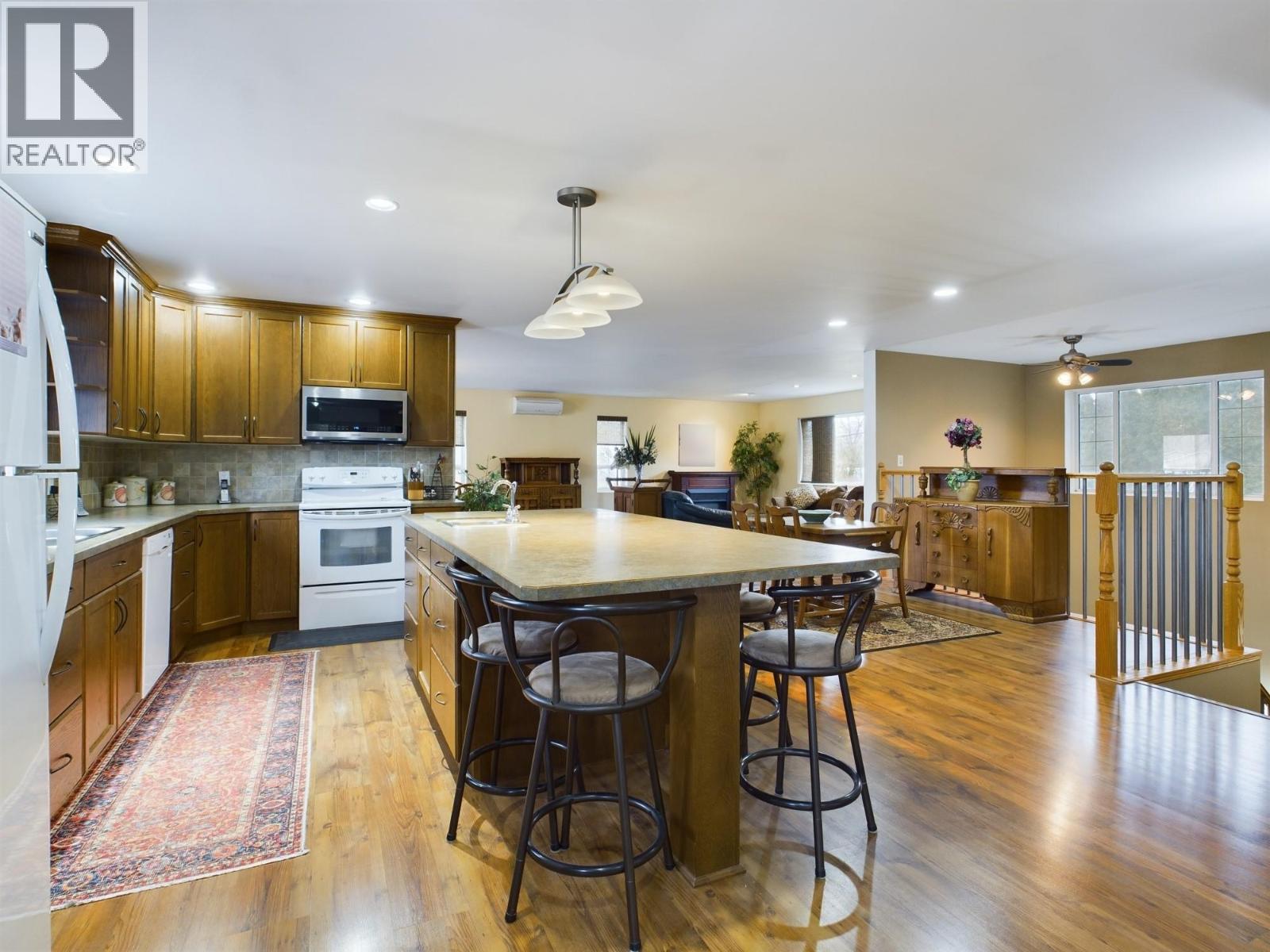 238 Park Rill Road, Oliver, British Columbia  V0H 1T7 - Photo 7 - 10365536