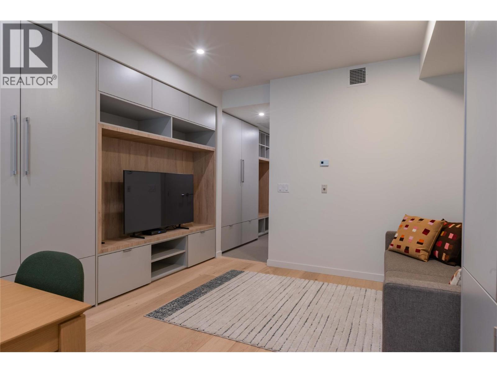 4280 Red Mountain Road Unit# 123, Rossland, British Columbia  V0G 1Y0 - Photo 10 - 10365694