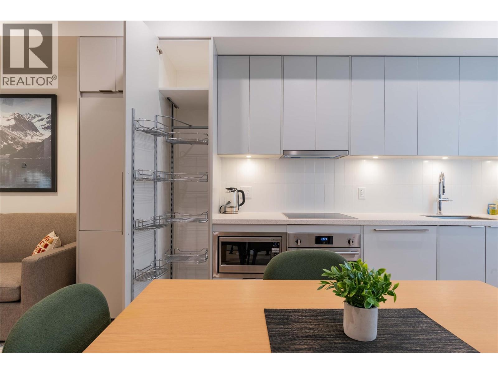 4280 Red Mountain Road Unit# 123, Rossland, British Columbia  V0G 1Y0 - Photo 8 - 10365694