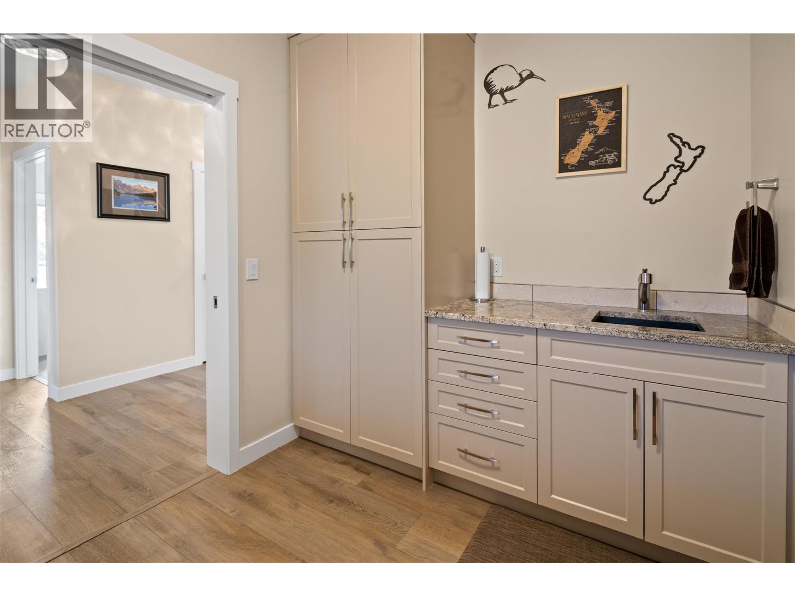 6909 Columbia Ridge Drive, Fairmont Hot Springs, British Columbia  V0B 1L2 - Photo 29 - 10365708