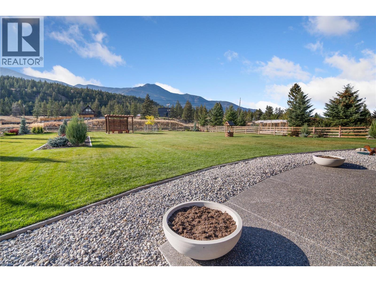 6909 Columbia Ridge Drive, Fairmont Hot Springs, British Columbia  V0B 1L2 - Photo 36 - 10365708