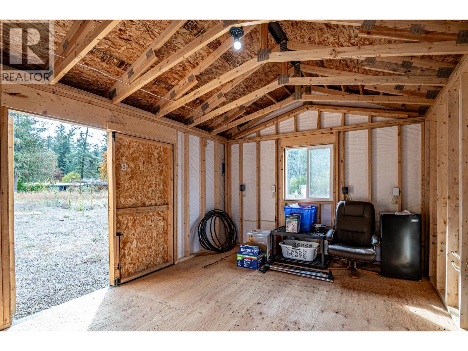 6072 Arnold Road, Salmo, British Columbia  V0G 1Z0 - Photo 11 - 10365491