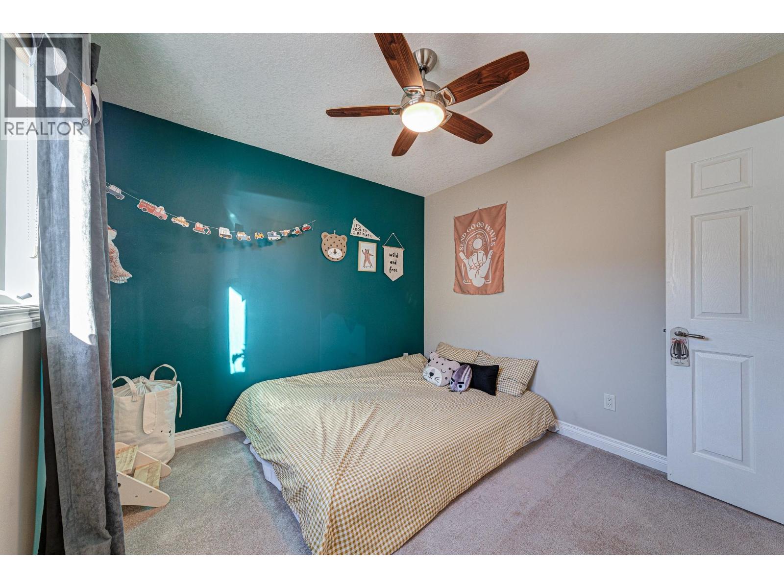 5 Caledonia Place, Elkford, British Columbia  V0B 1H0 - Photo 26 - 10365763