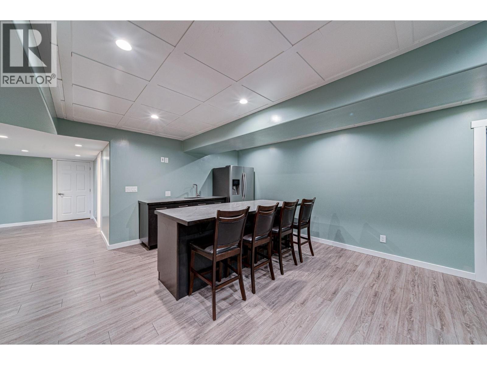 5 Caledonia Place, Elkford, British Columbia  V0B 1H0 - Photo 43 - 10365763