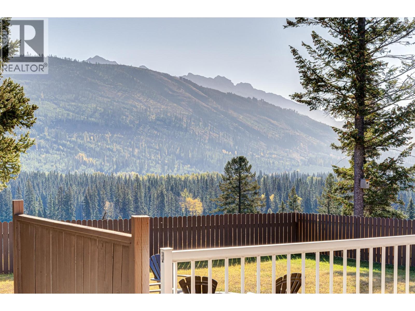 5 Caledonia Place, Elkford, British Columbia  V0B 1H0 - Photo 64 - 10365763