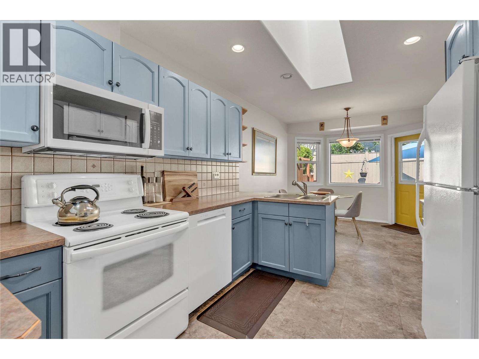 654 Pickering Street Unit# 107, Penticton, British Columbia  V2A 4H2 - Photo 8 - 10362926