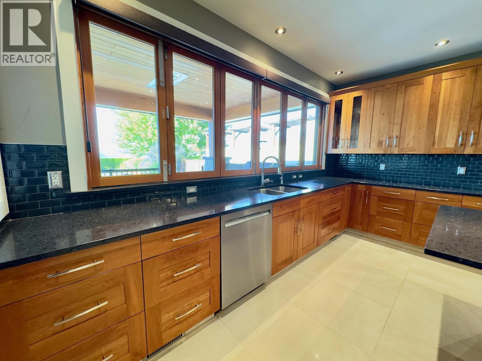 137 Westview Drive, Penticton, British Columbia  V2A 7V9 - Photo 35 - 10365396