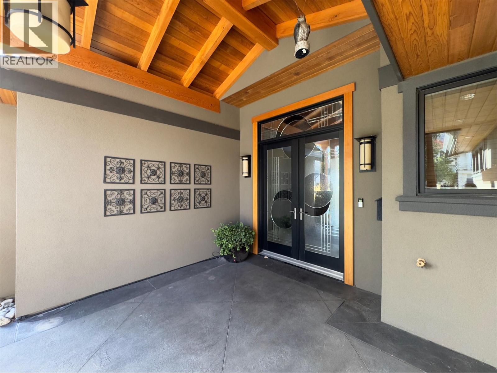 137 Westview Drive, Penticton, British Columbia  V2A 7V9 - Photo 5 - 10365396